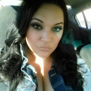 Meet your Posher, Leila